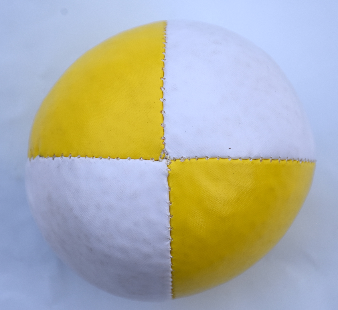 Softball 130g white/yellow